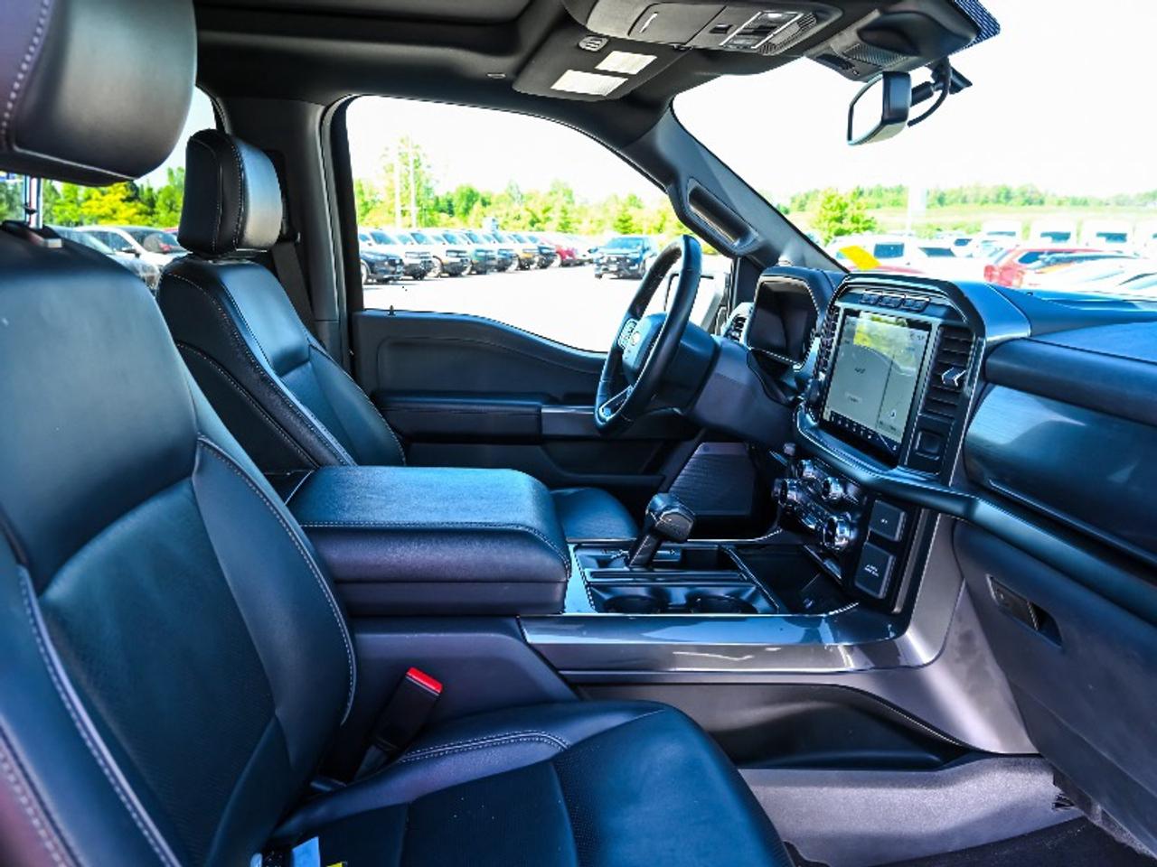 2023 Ford F-150 Lariat Photo