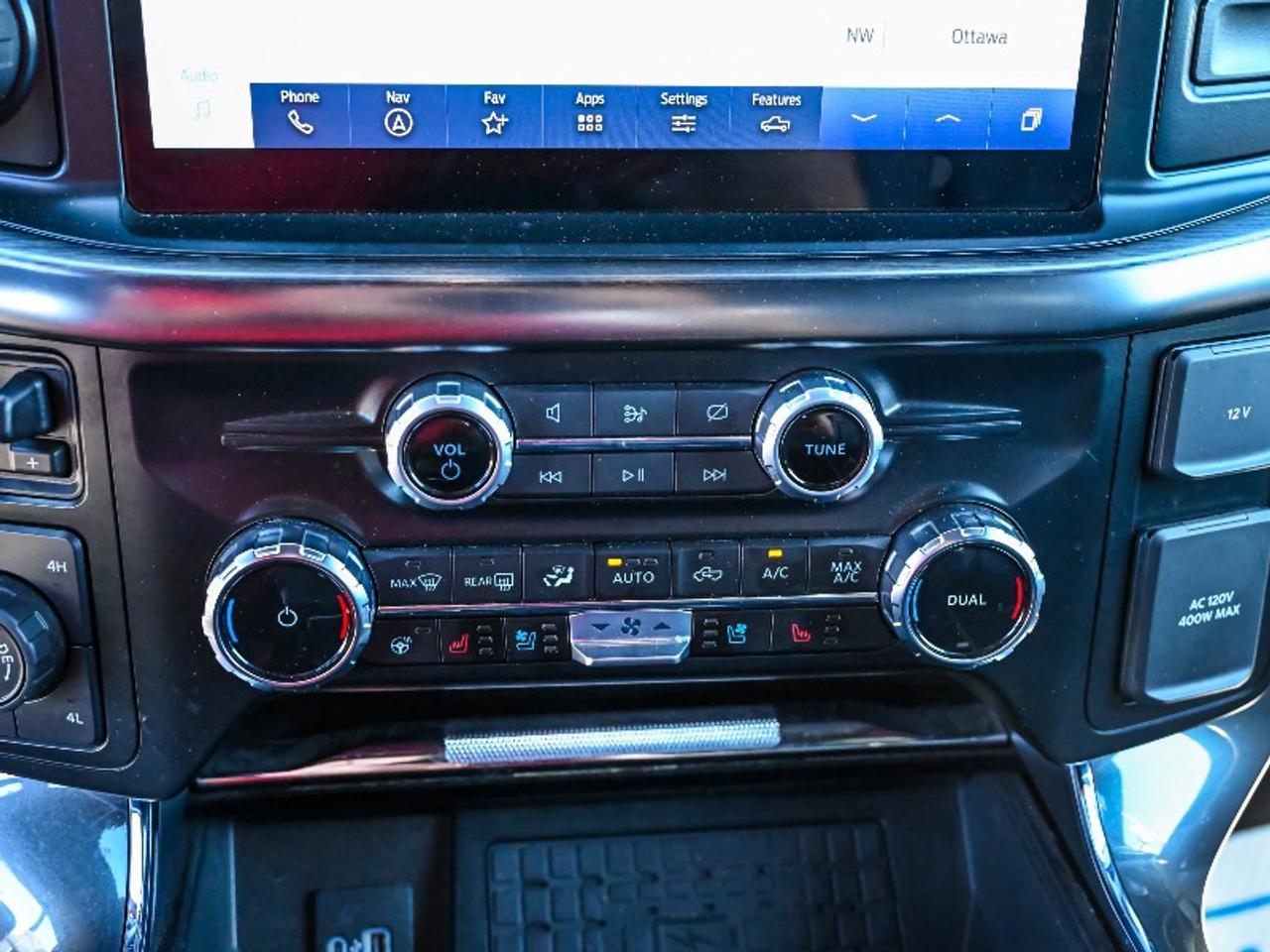 2023 Ford F-150 Lariat Photo