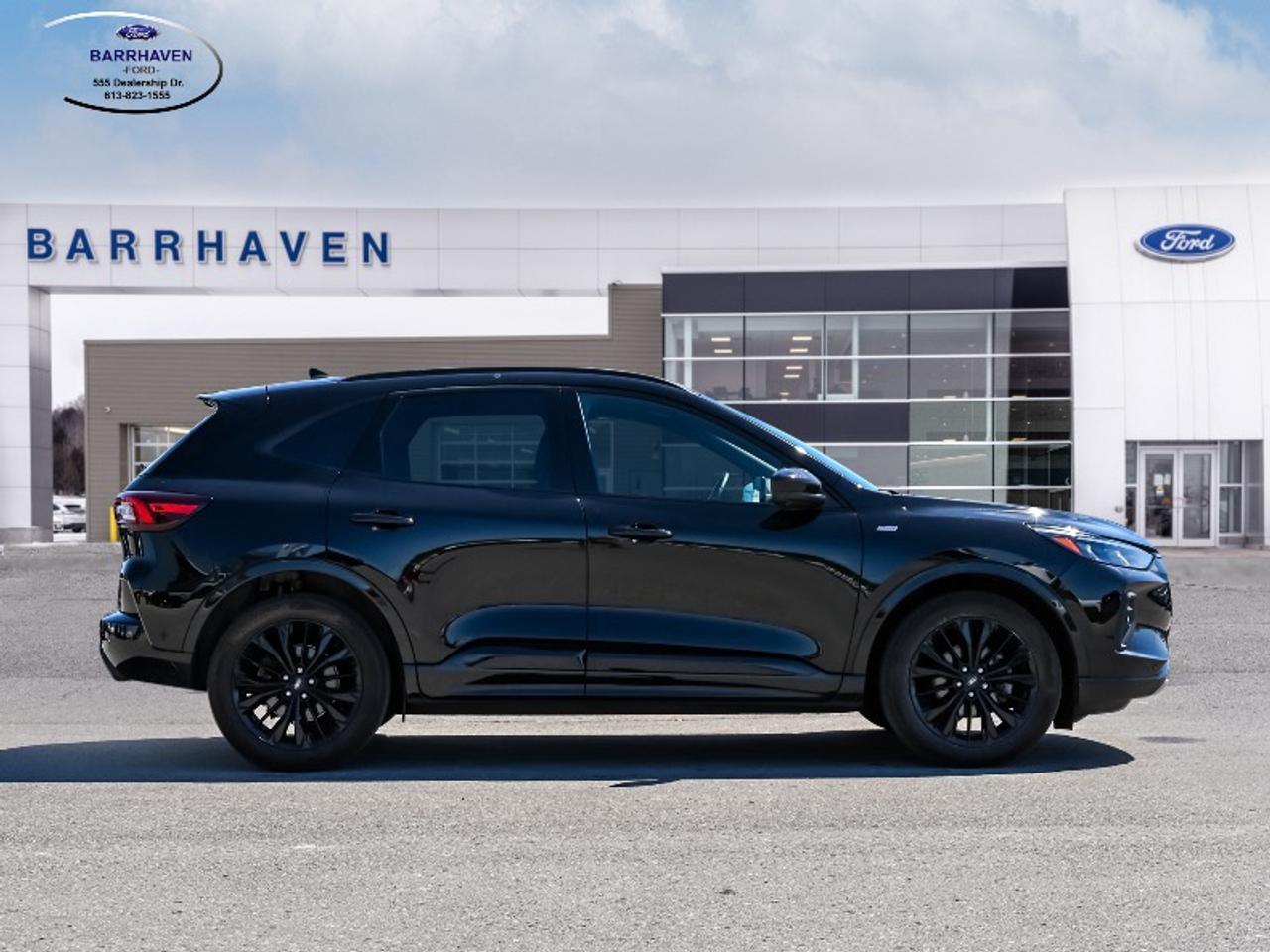 2024 Ford Escape ST-Line Elite Photo