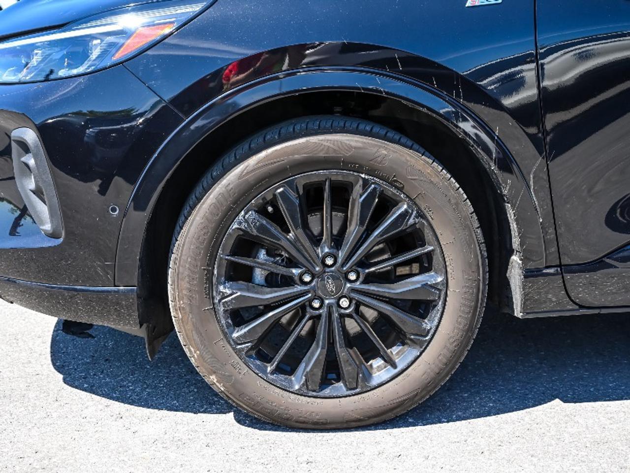 2024 Ford Escape ST-Line Elite Photo