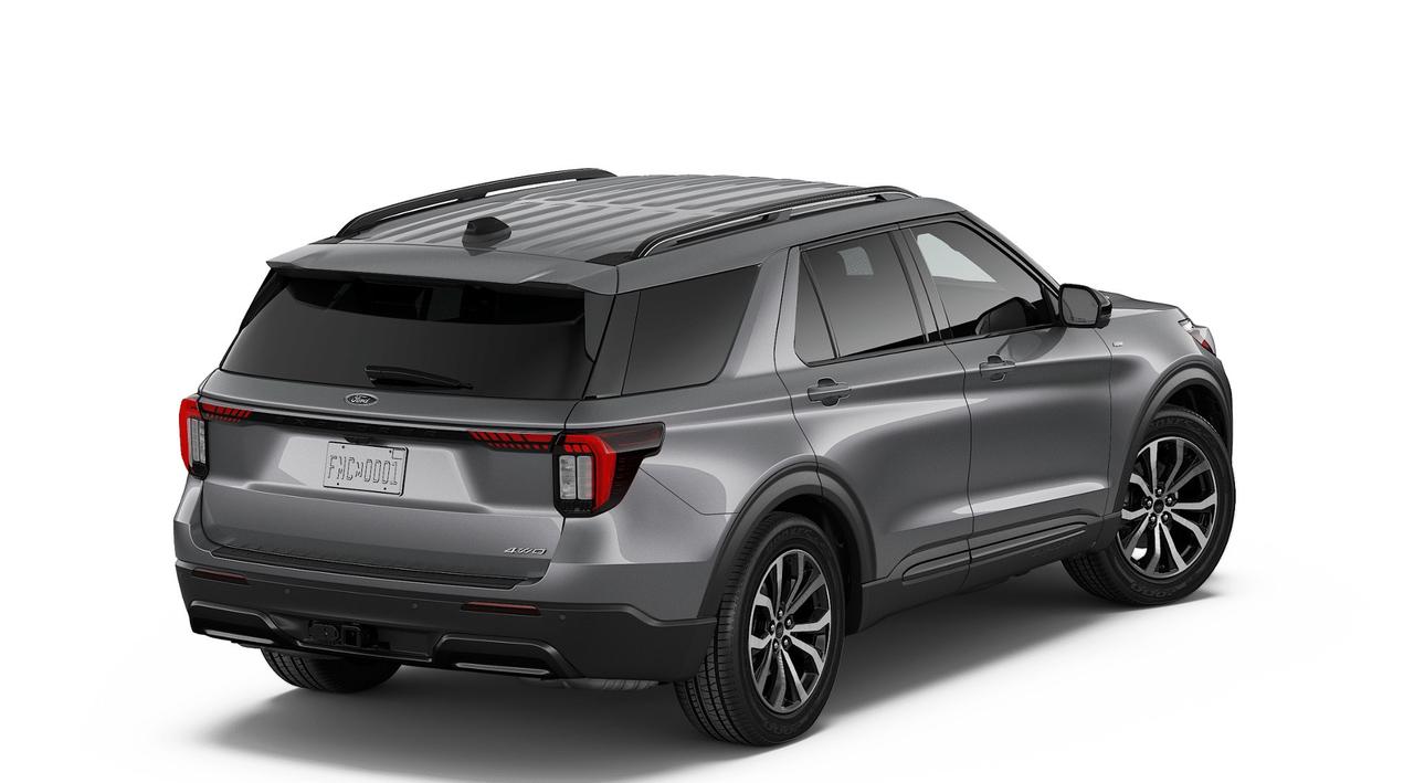 2026 Ford Explorer ST-Line Photo2