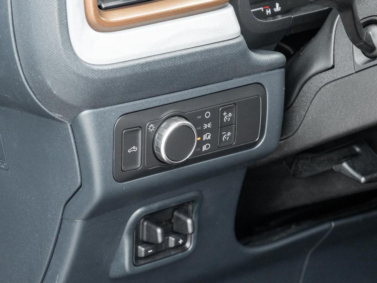 2022 Ford Maverick Lariat Photo