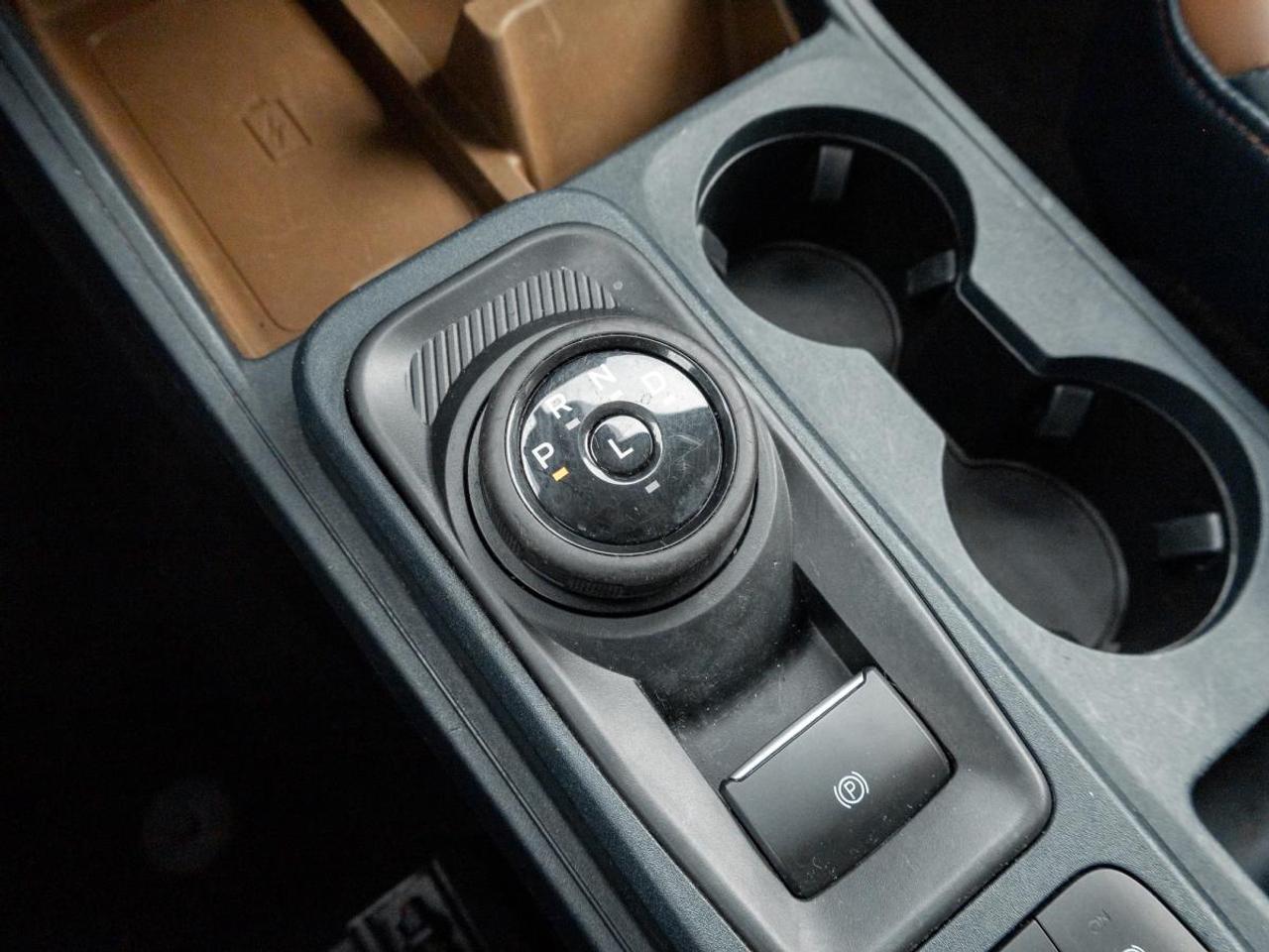 2022 Ford Maverick Lariat Photo