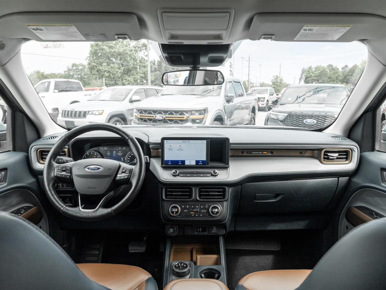 2022 Ford Maverick Lariat Photo