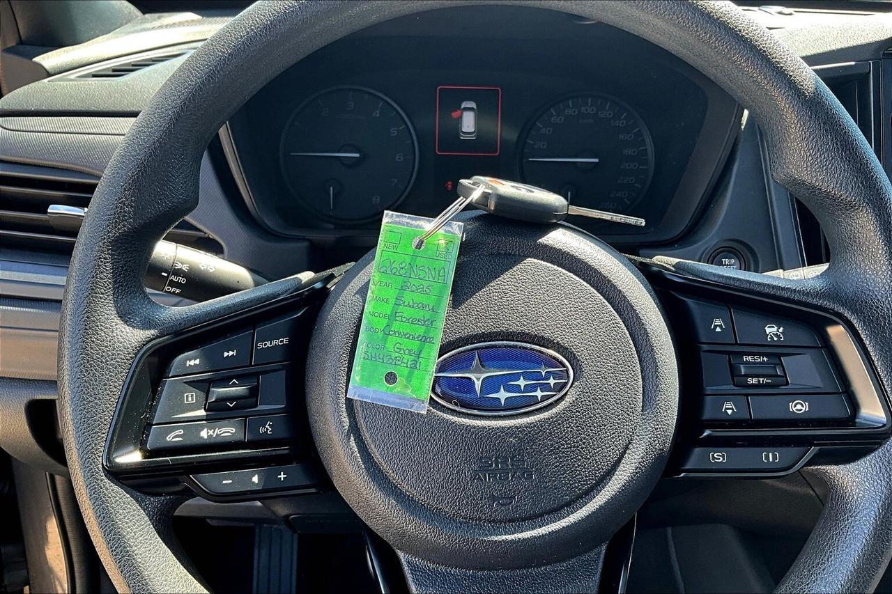 2025 Subaru Forester  Photo