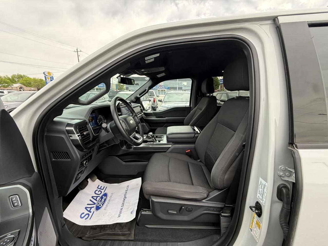 2023 Ford F-150 XLT 4WD SuperCrew 5.5' Box Photo