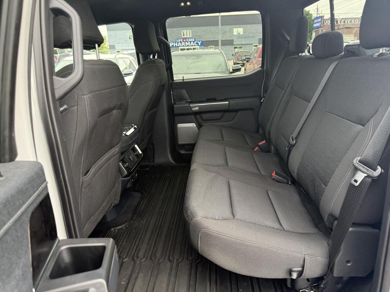 2023 Ford F-150 XLT 4WD SuperCrew 5.5' Box Photo