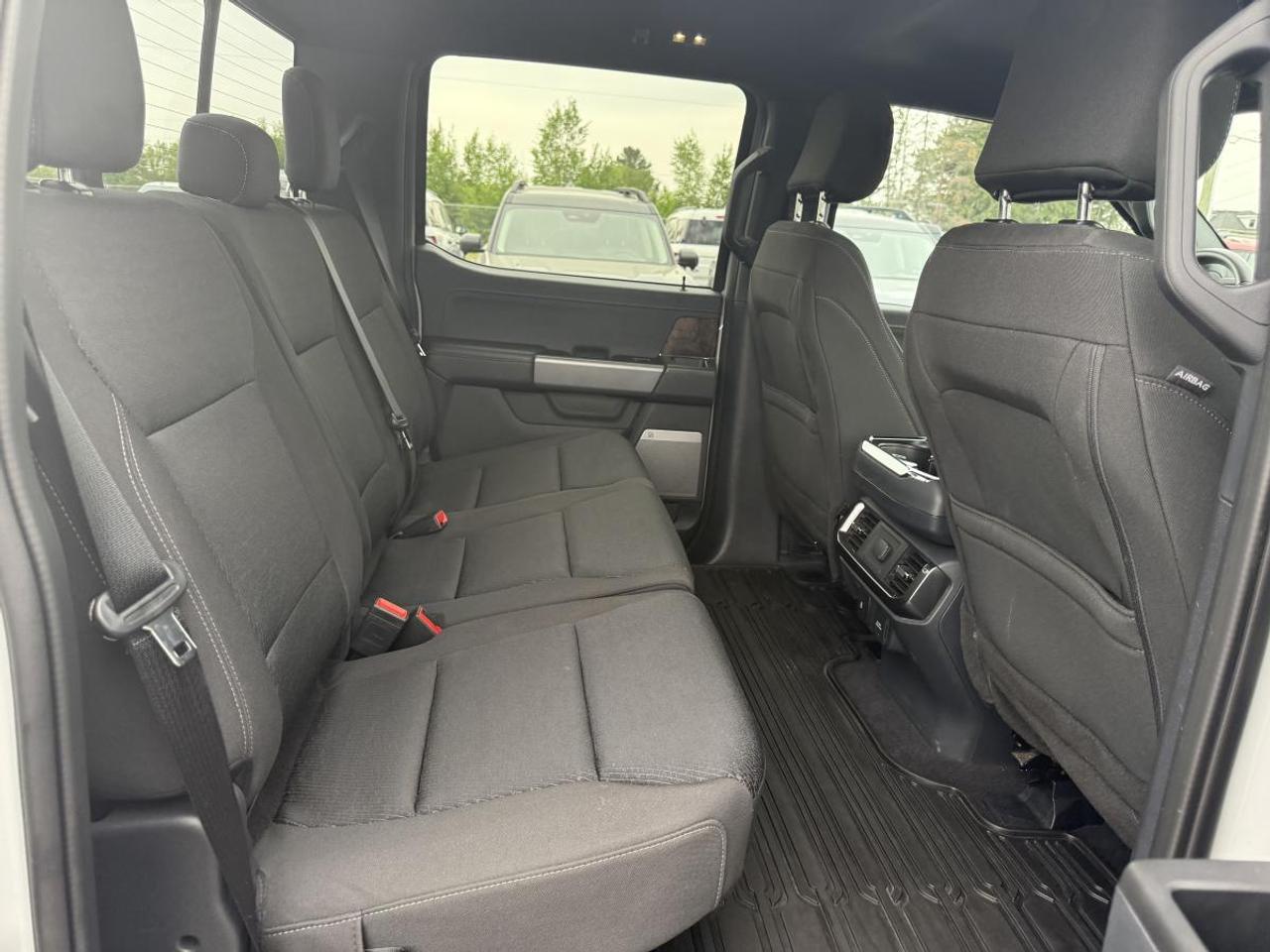 2023 Ford F-150 XLT 4WD SuperCrew 5.5' Box Photo