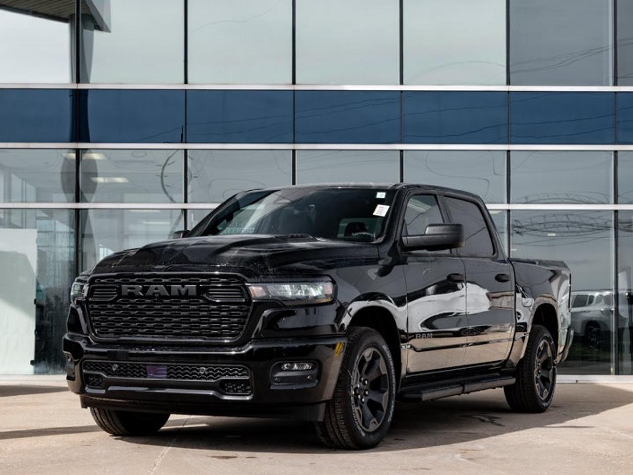 2026 RAM 1500 Express Photo5