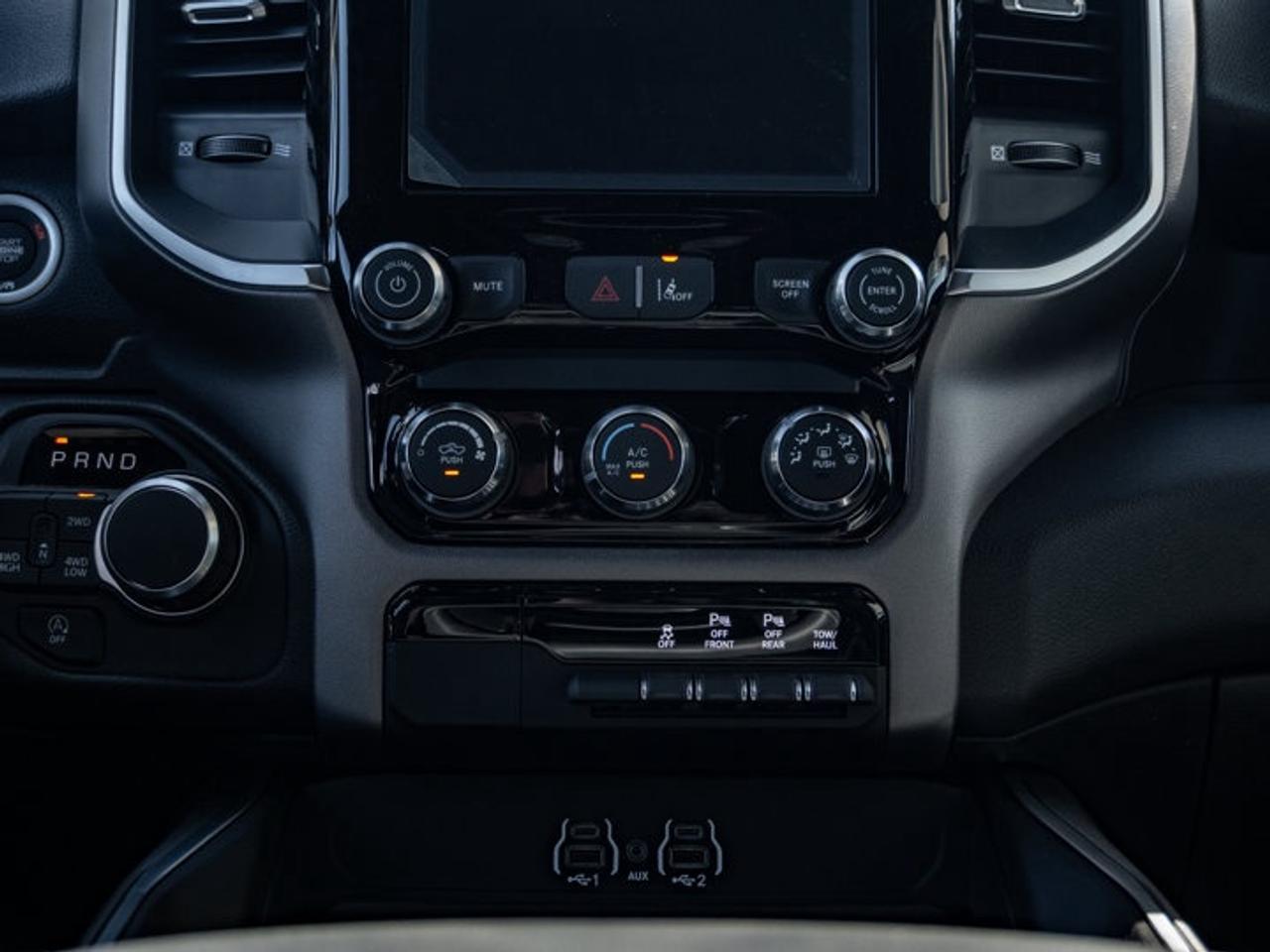 2026 RAM 1500 Express Photo