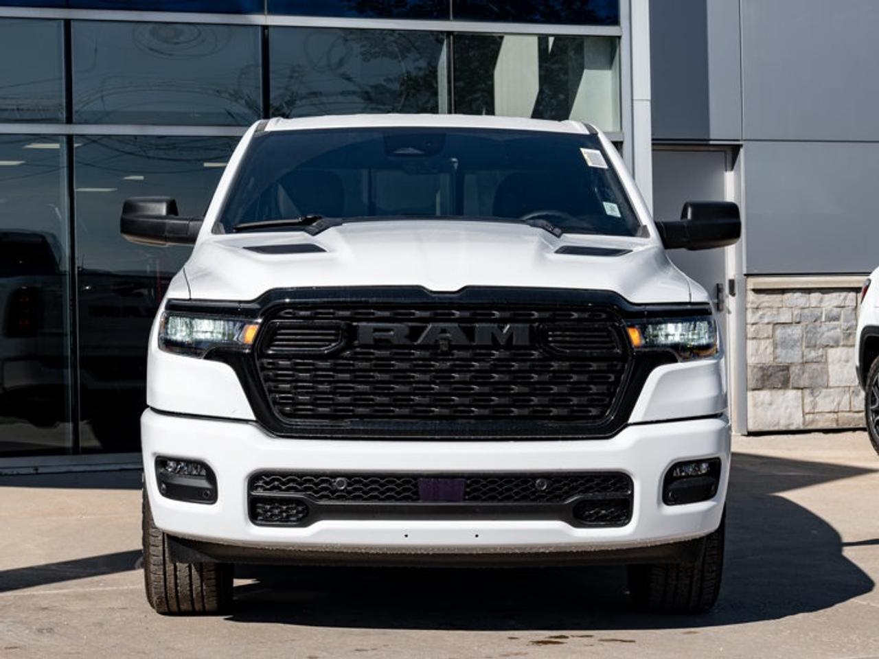 2026 RAM 1500 Express Photo