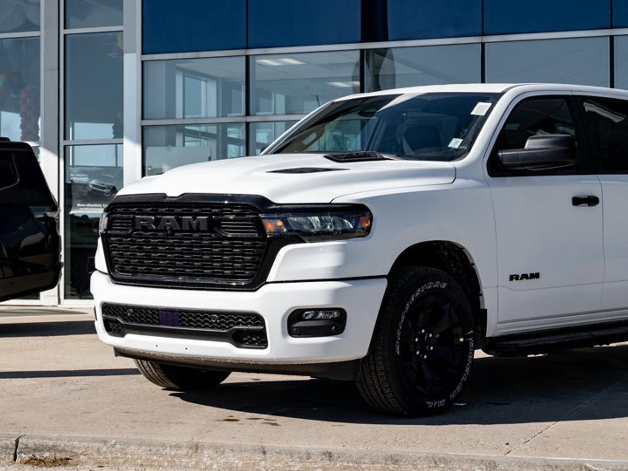 2026 RAM 1500 Express Photo