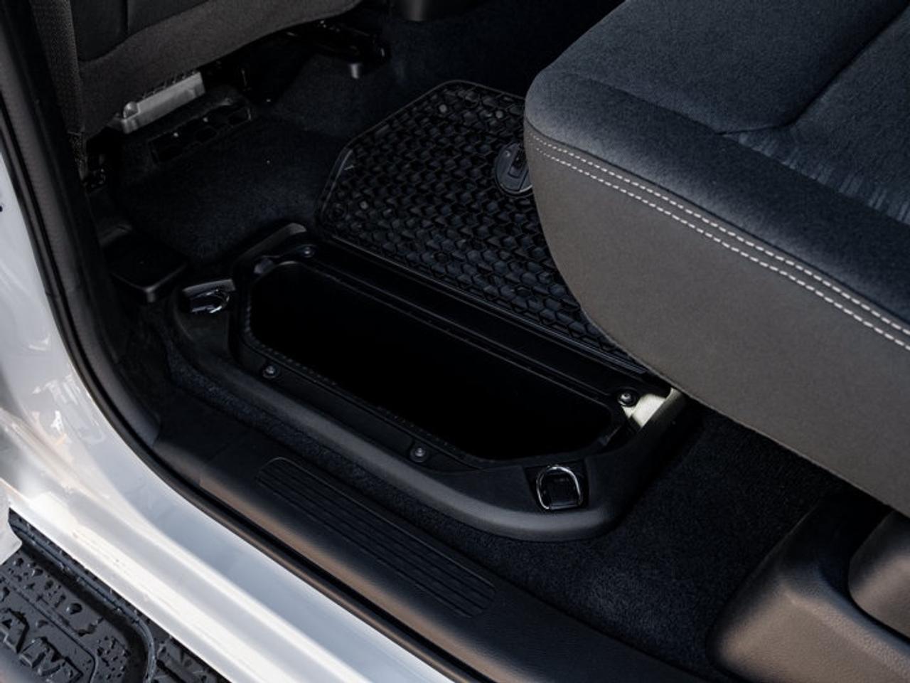 2026 RAM 1500 Express Photo