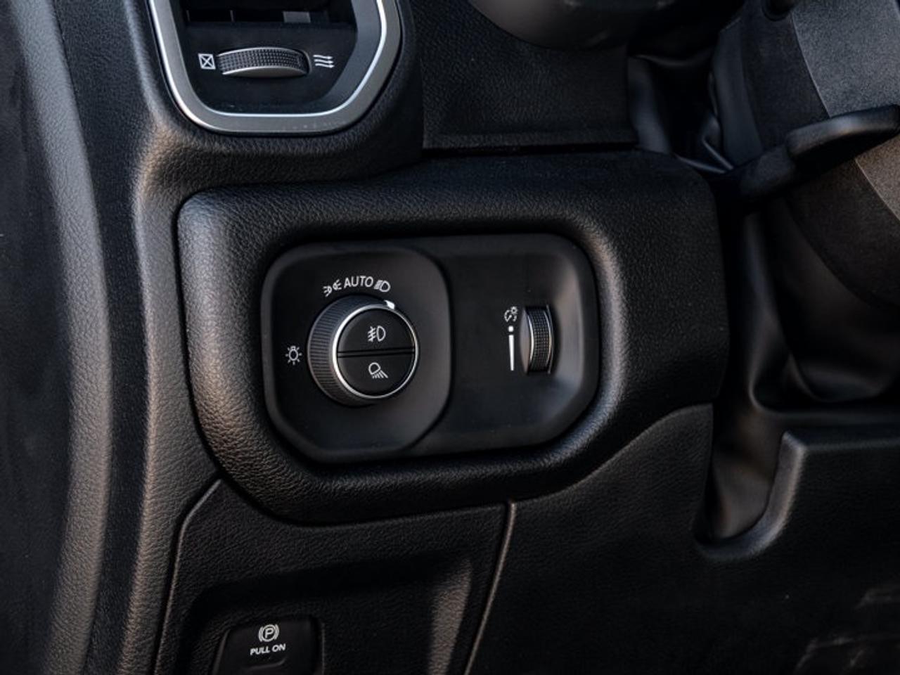 2026 RAM 1500 Express Photo
