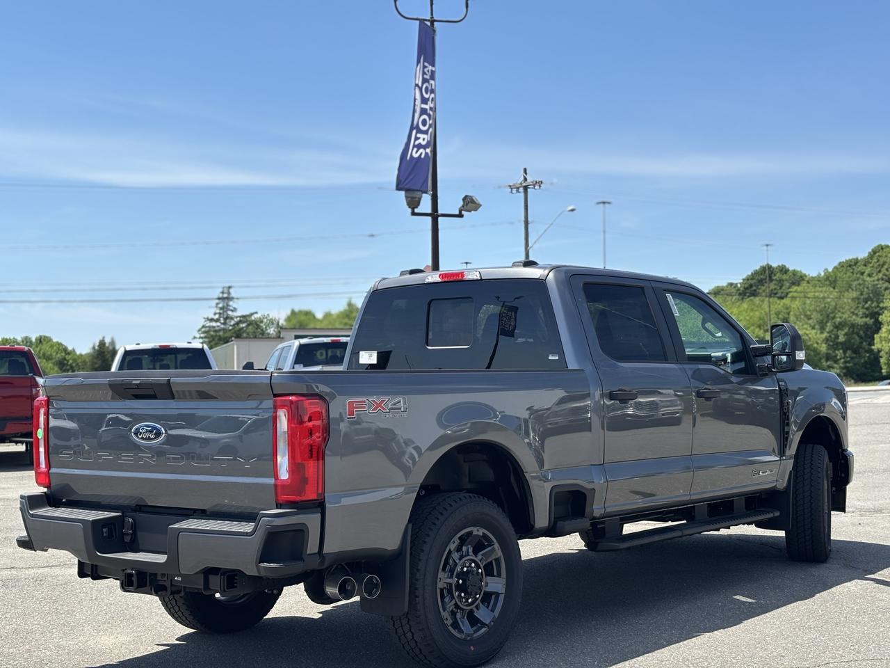2026 Ford F-250 Super Duty SRW XL 4WD Crew Cab 6.75' Box Photo1