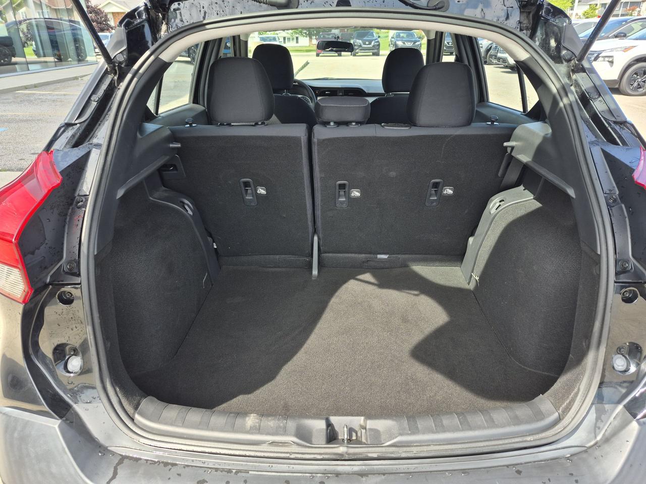 2019 Nissan Kicks S Photo