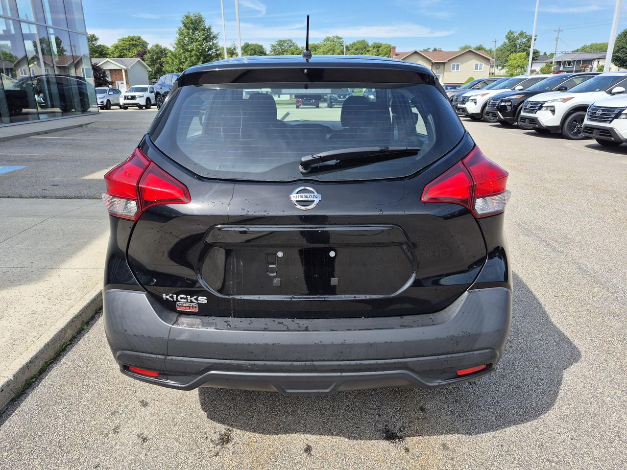 2019 Nissan Kicks S Photo