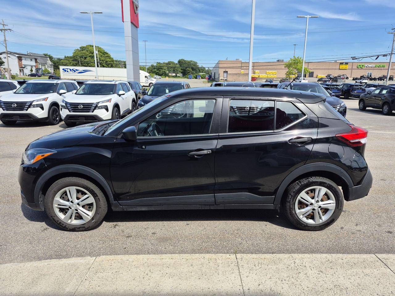 2019 Nissan Kicks S Photo