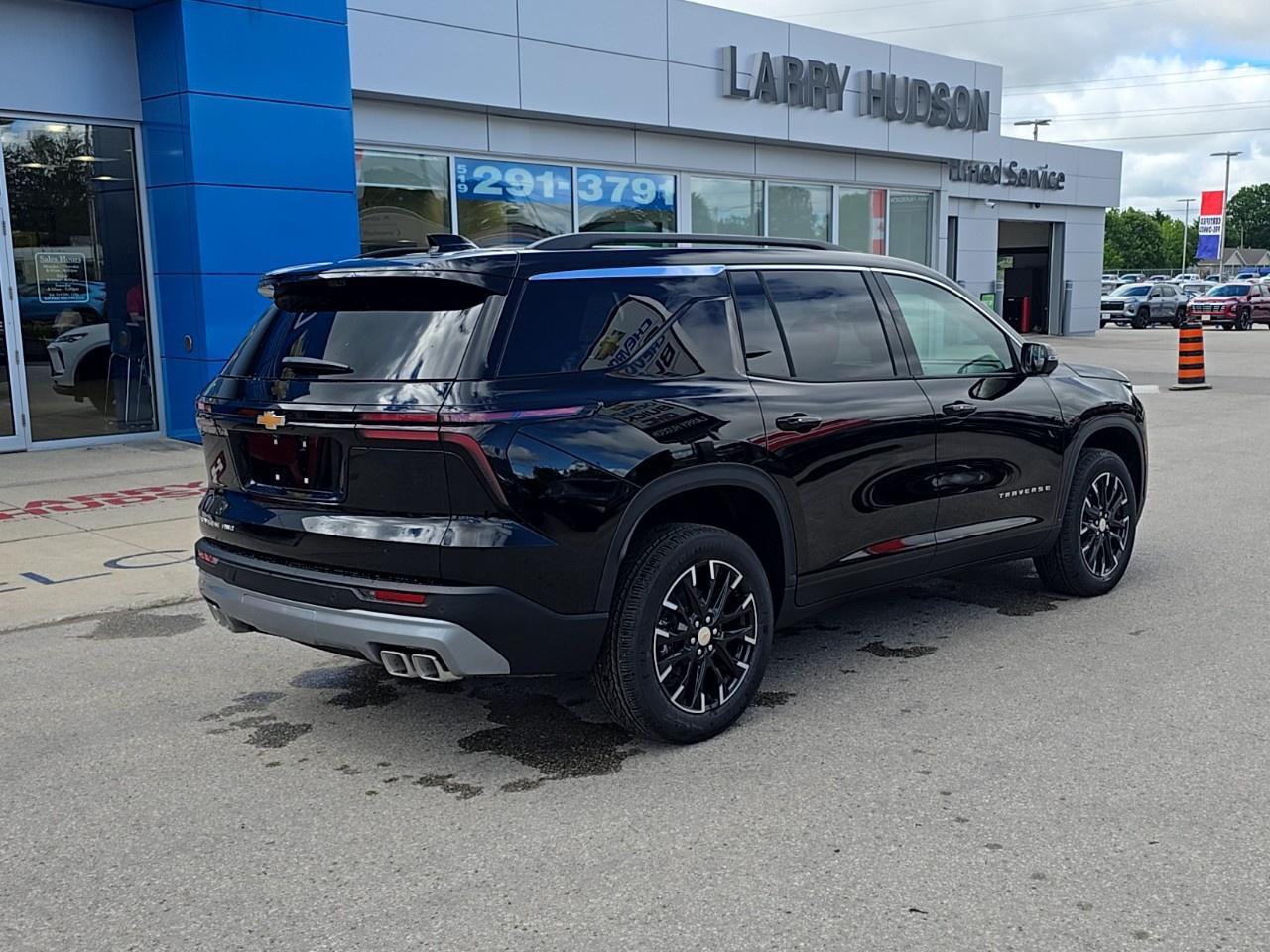 2026 Chevrolet Traverse AWD 4dr LT Photo