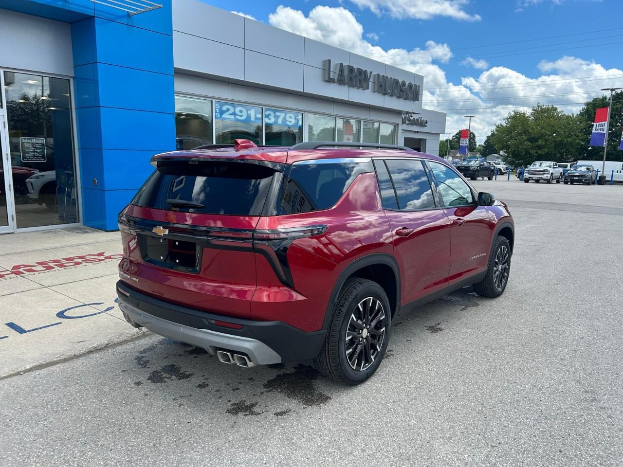 2026 Chevrolet Traverse AWD 4dr LT Photo