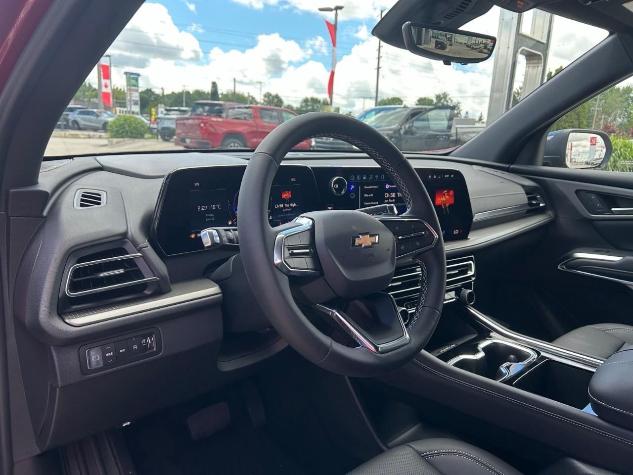 2026 Chevrolet Traverse AWD 4dr LT Photo