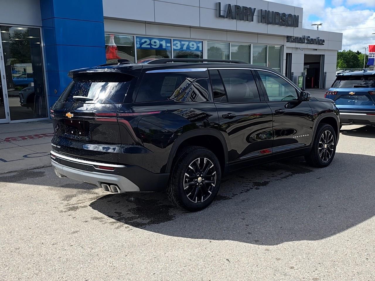 2026 Chevrolet Traverse AWD 4dr LT Photo