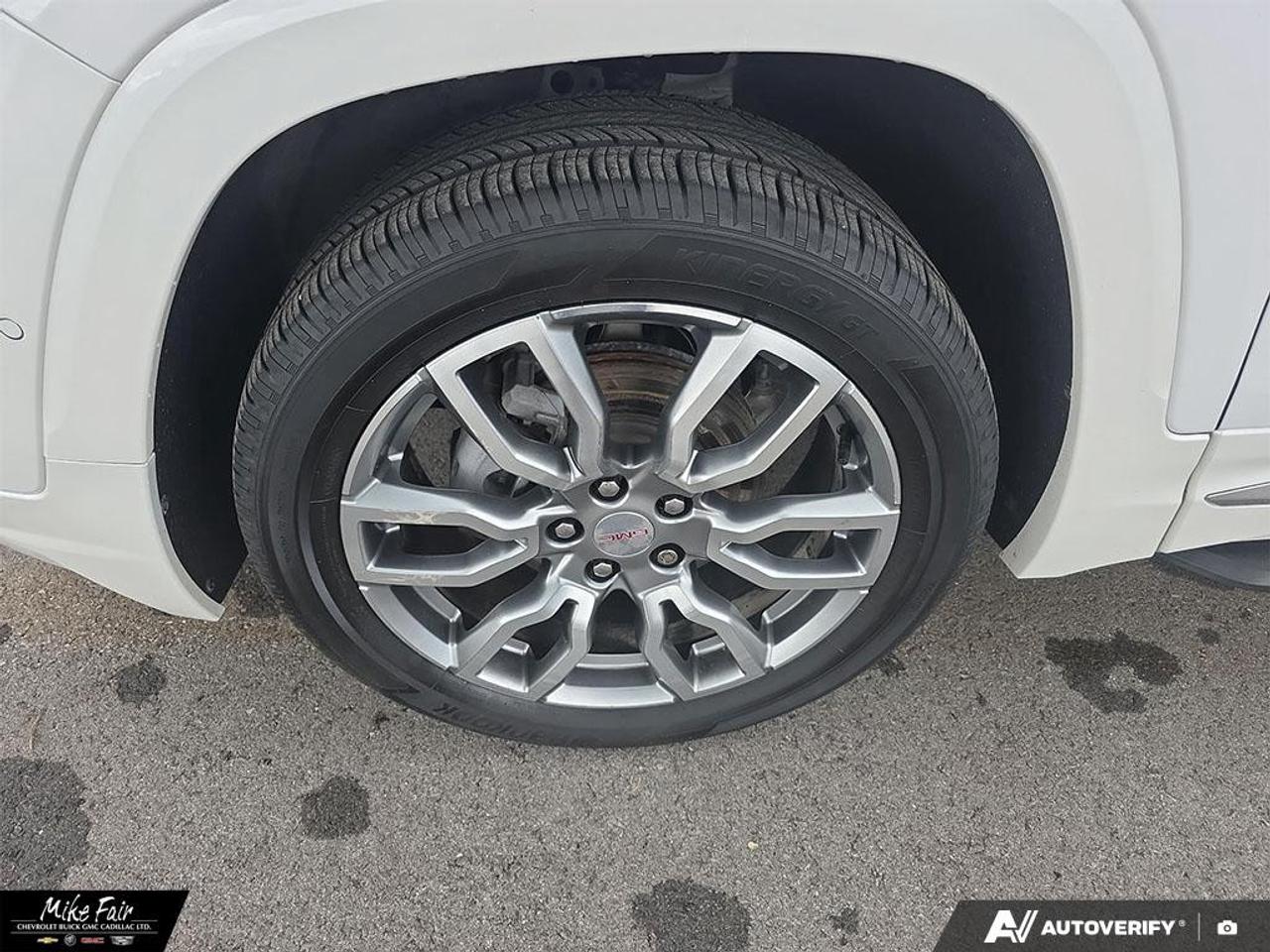 2024 GMC Terrain AWD Denali Photo