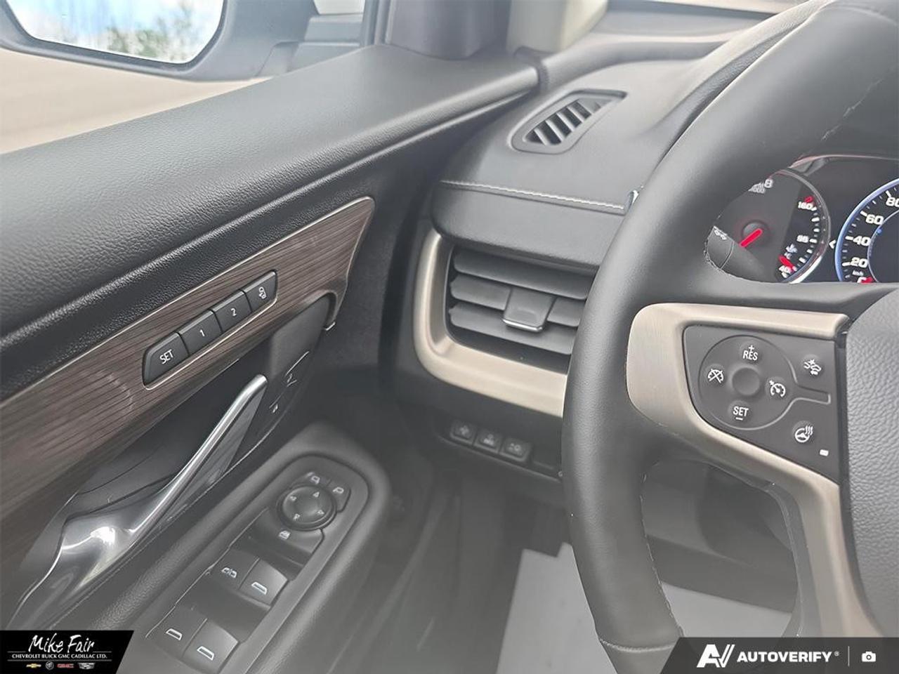 2024 GMC Terrain AWD Denali Photo