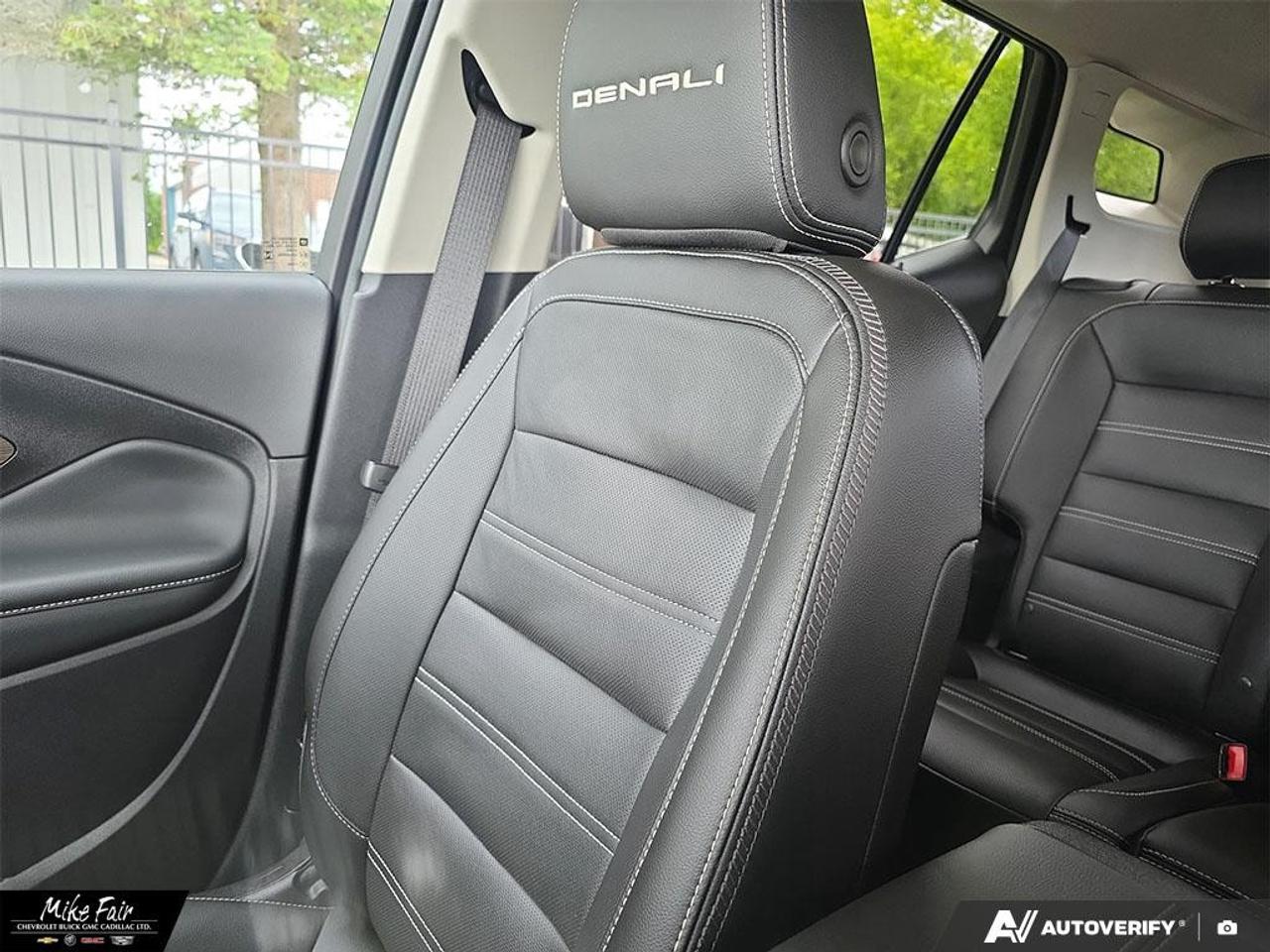 2024 GMC Terrain AWD Denali Photo