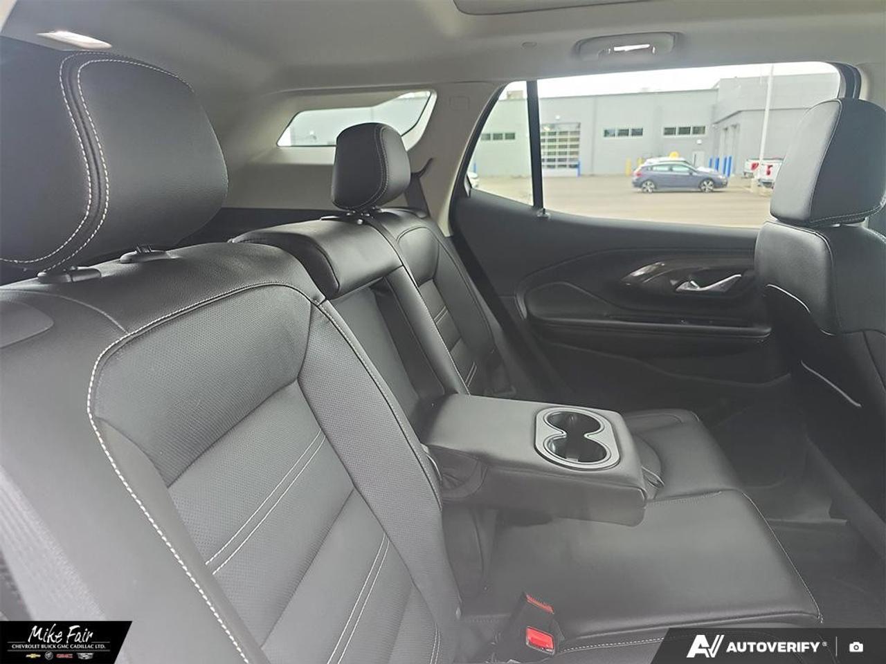 2024 GMC Terrain AWD Denali Photo