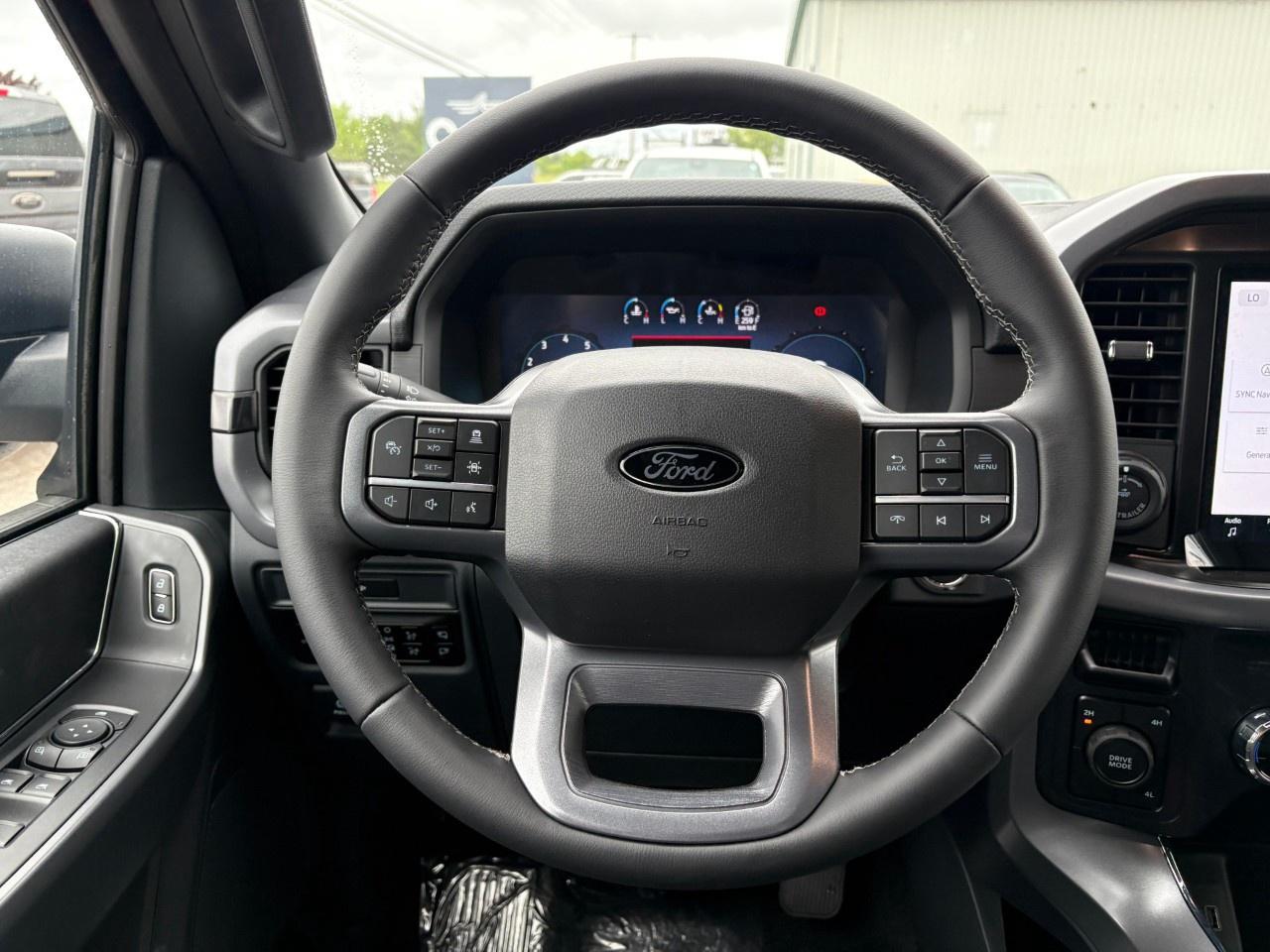 2026 Ford F-150 XLT 4WD SuperCrew 5.5' Box Photo