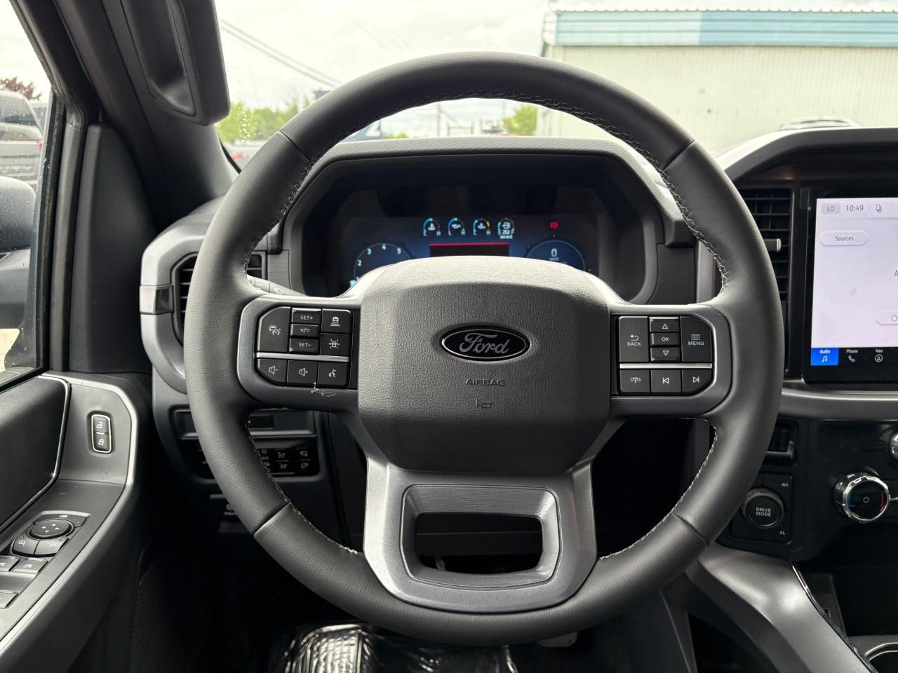 2026 Ford F-150 XLT 4WD SuperCrew 5.5' Box Photo