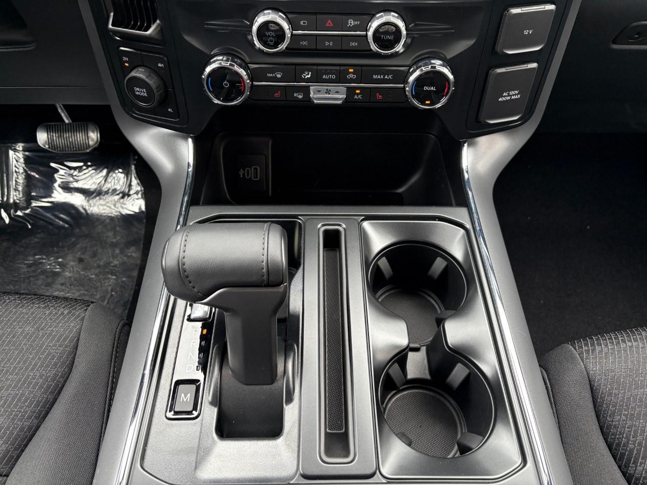 2026 Ford F-150 XLT 4WD SuperCrew 5.5' Box Photo