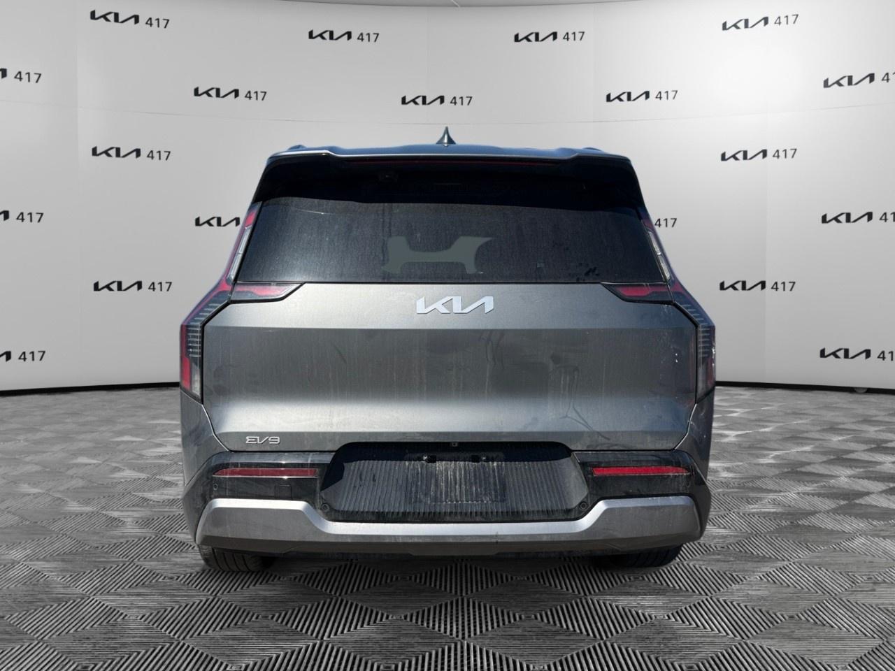 2025 Kia EV9 Land w/Premium Package AWD Photo