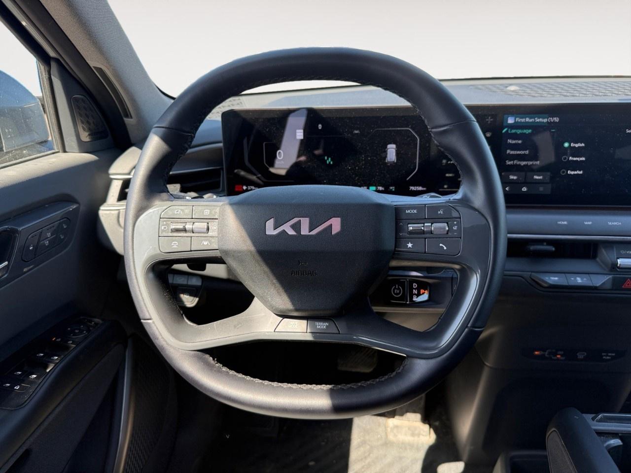 2025 Kia EV9 Land w/Premium Package AWD Photo