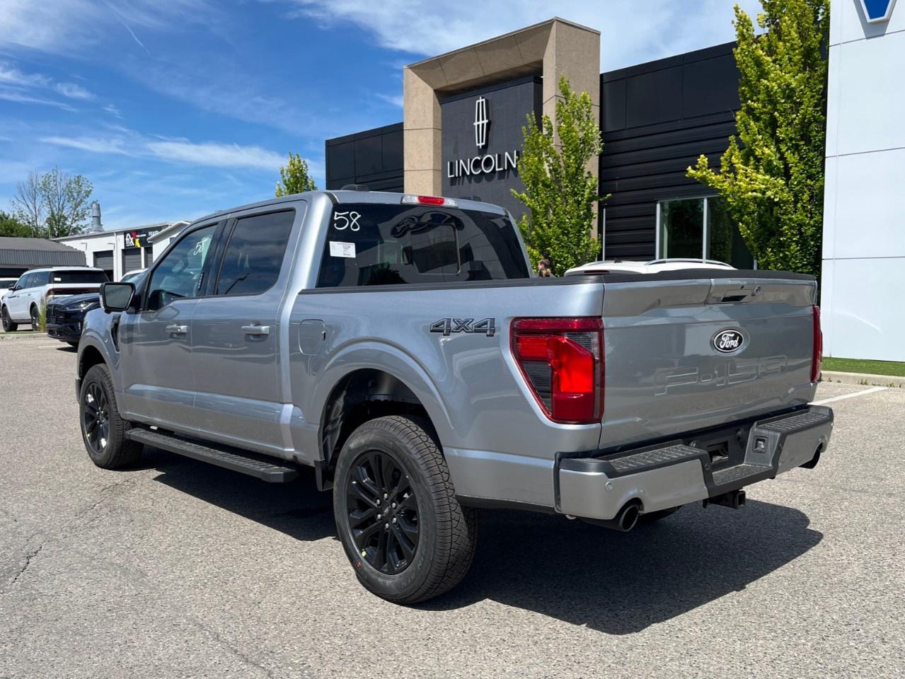 2026 Ford F-150 XLT 4WD SuperCrew 5.5' Box Photo