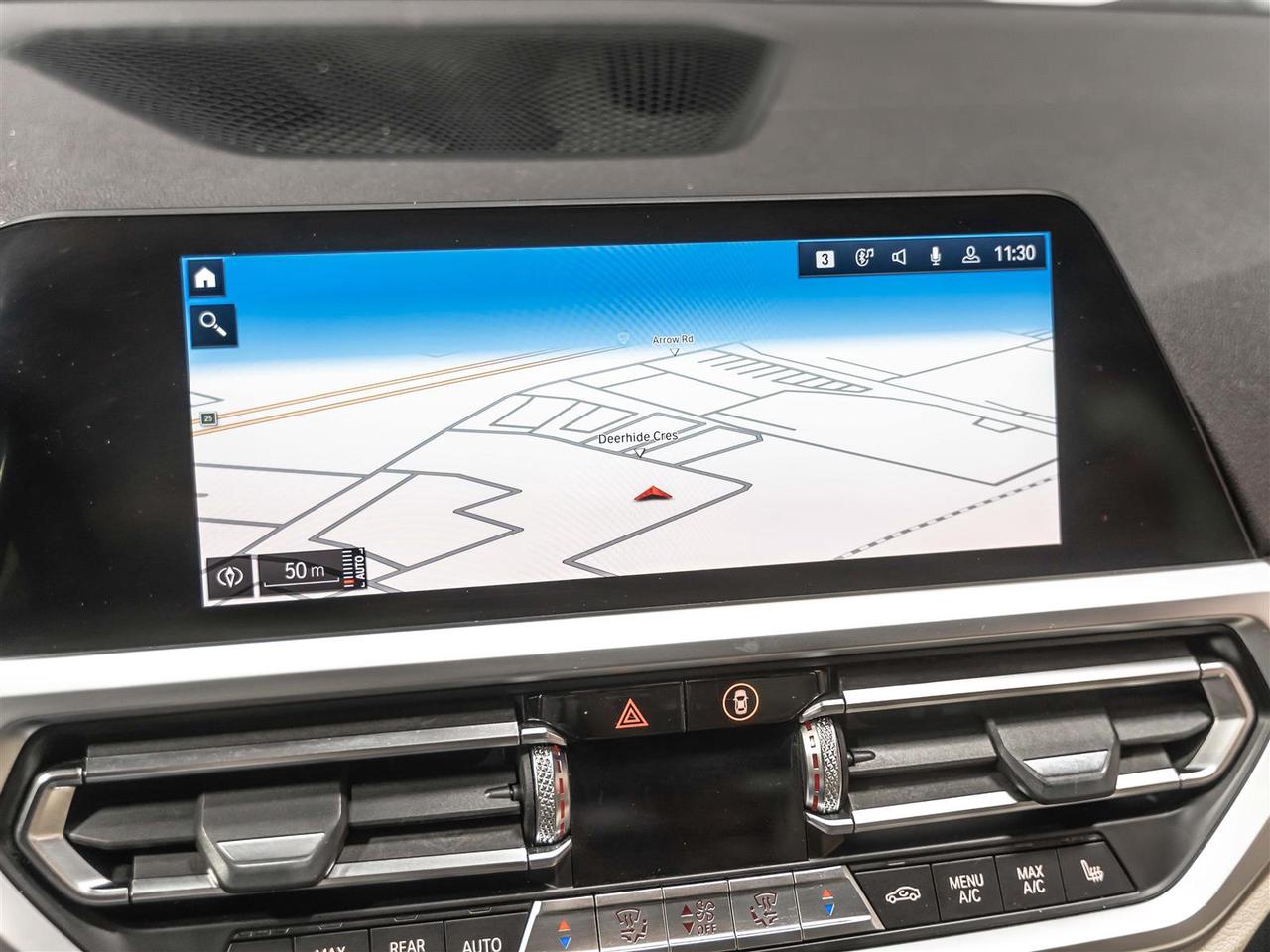 2019 BMW 318 330i xDrive|Sport Line|Navigation|Blind Spot|Rear Camera|Rare Colour Combo Photo