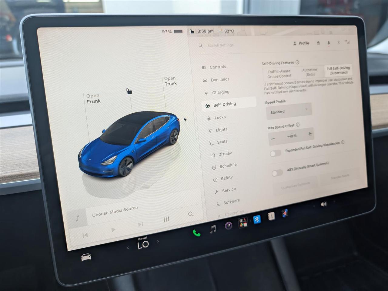 2023 Tesla Model 3 STANDARD Photo