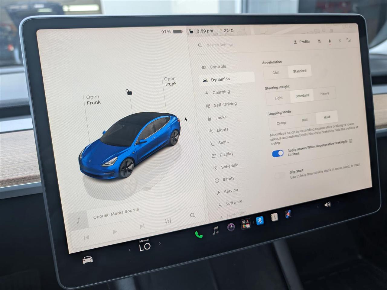 2023 Tesla Model 3 STANDARD Photo
