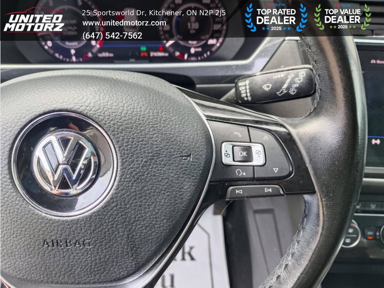 2018 Volkswagen Tiguan HIGHLINE~SAFETY CERTIFIED~ NO ACCIDENTS~ 22 SERVIC Photo