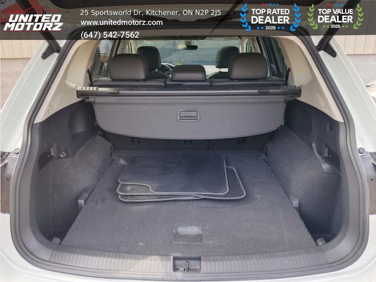 2018 Volkswagen Tiguan HIGHLINE~SAFETY CERTIFIED~ NO ACCIDENTS~ 22 SERVIC Photo