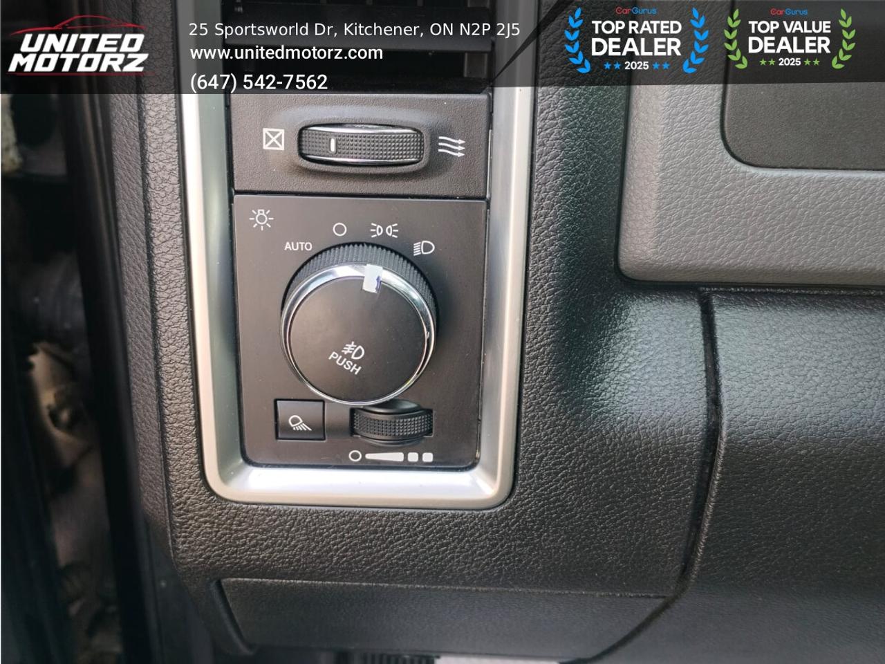 2016 RAM 1500 4WD CREW CAB 140"5 Outdoorsman 5.7L HEMI V8 ~SAFET Photo