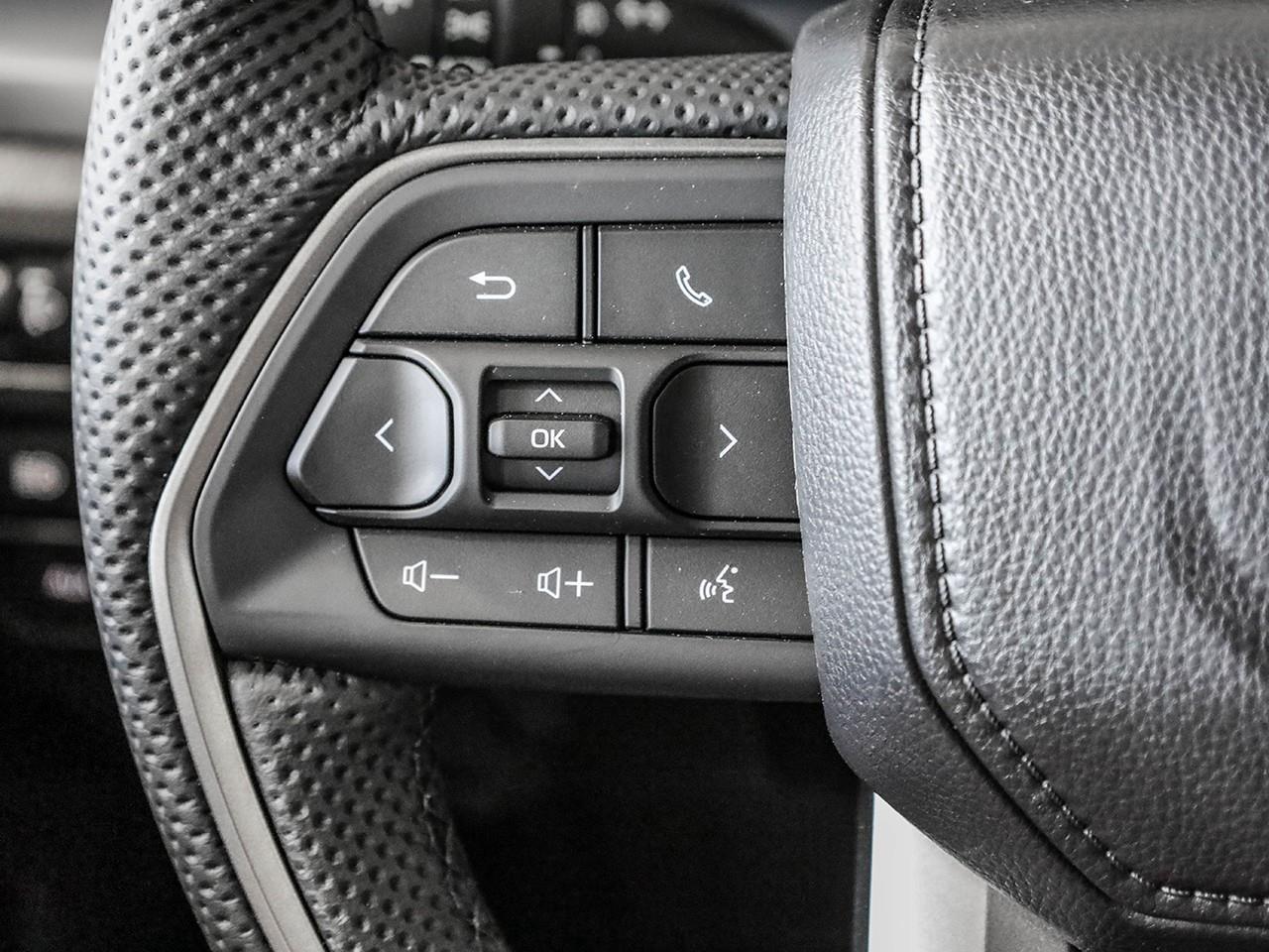 2026 Toyota TACOMA HYBRID  Photo
