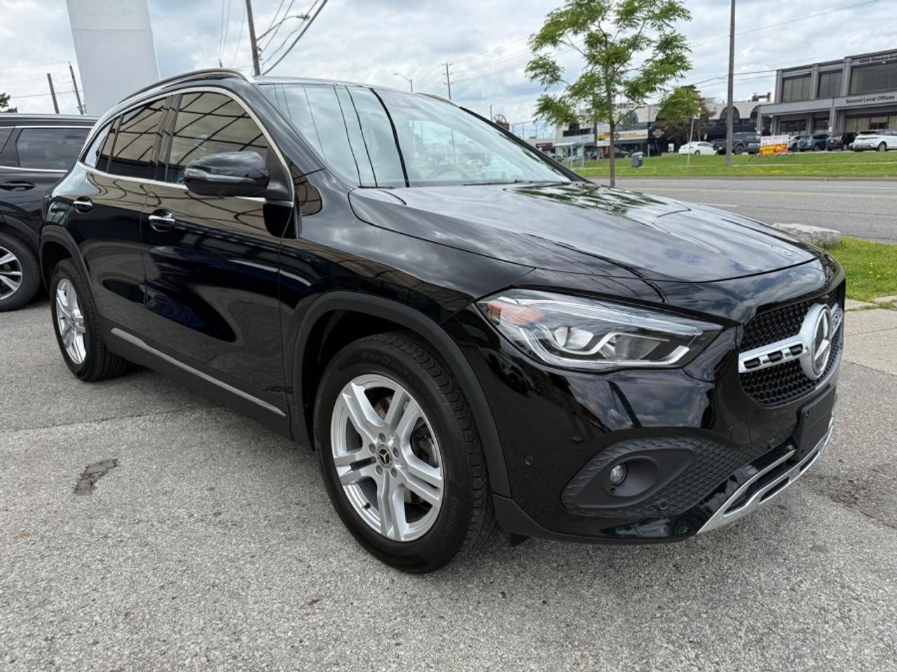 2022 Mercedes-Benz GLA GLA 250 4MATIC/ LEATHER /SUNROOF /NAVI/ CARPLAY - Photo #3