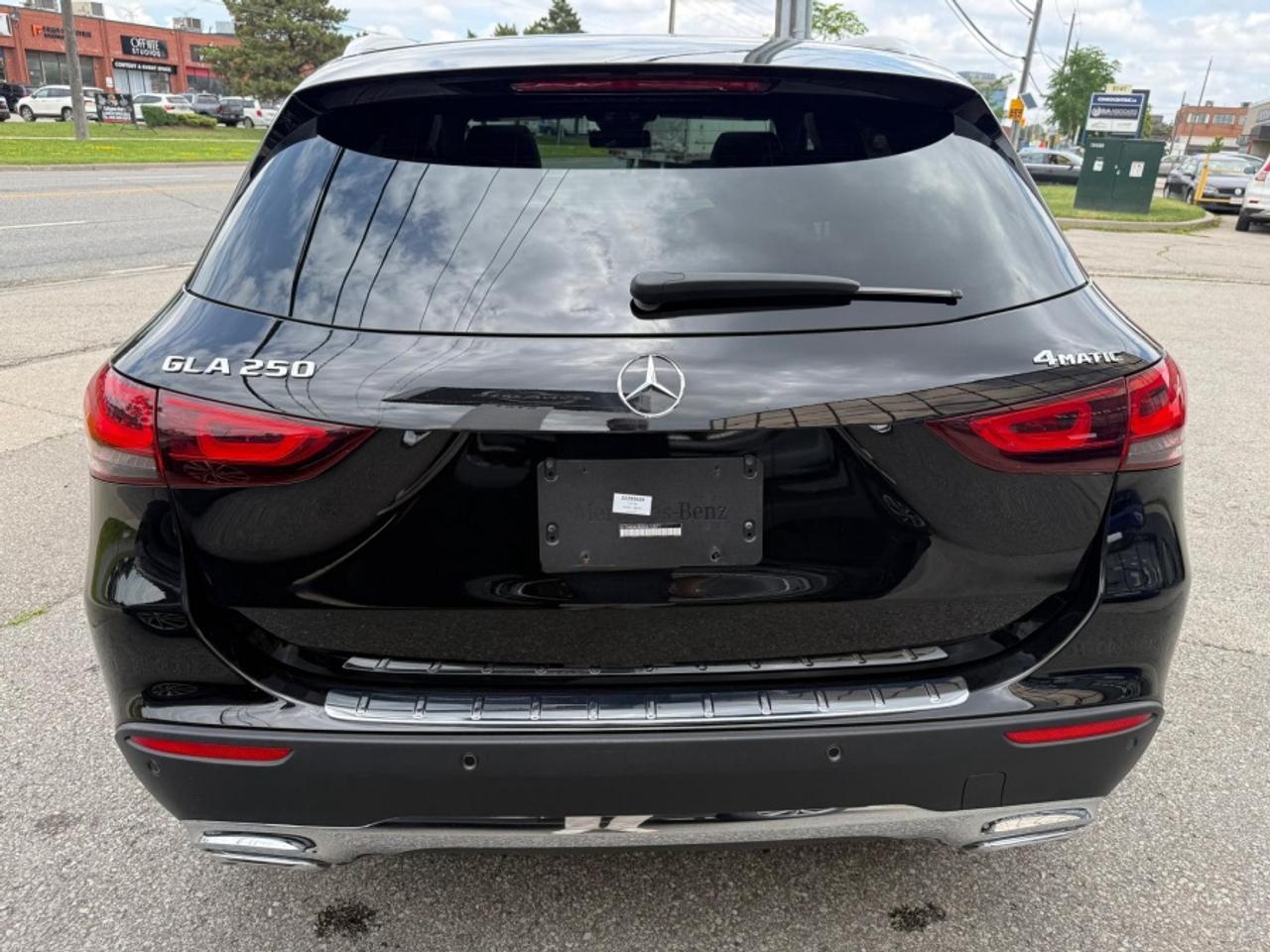 2022 Mercedes-Benz GLA GLA 250 4MATIC/ LEATHER /SUNROOF /NAVI/ CARPLAY - Photo #6