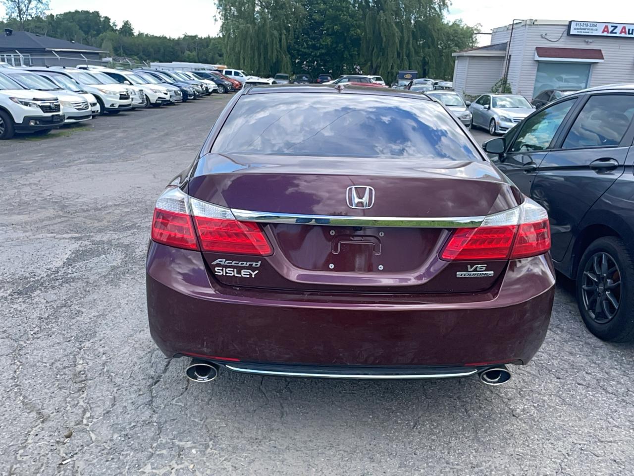 2015 Honda Accord Touring Photo