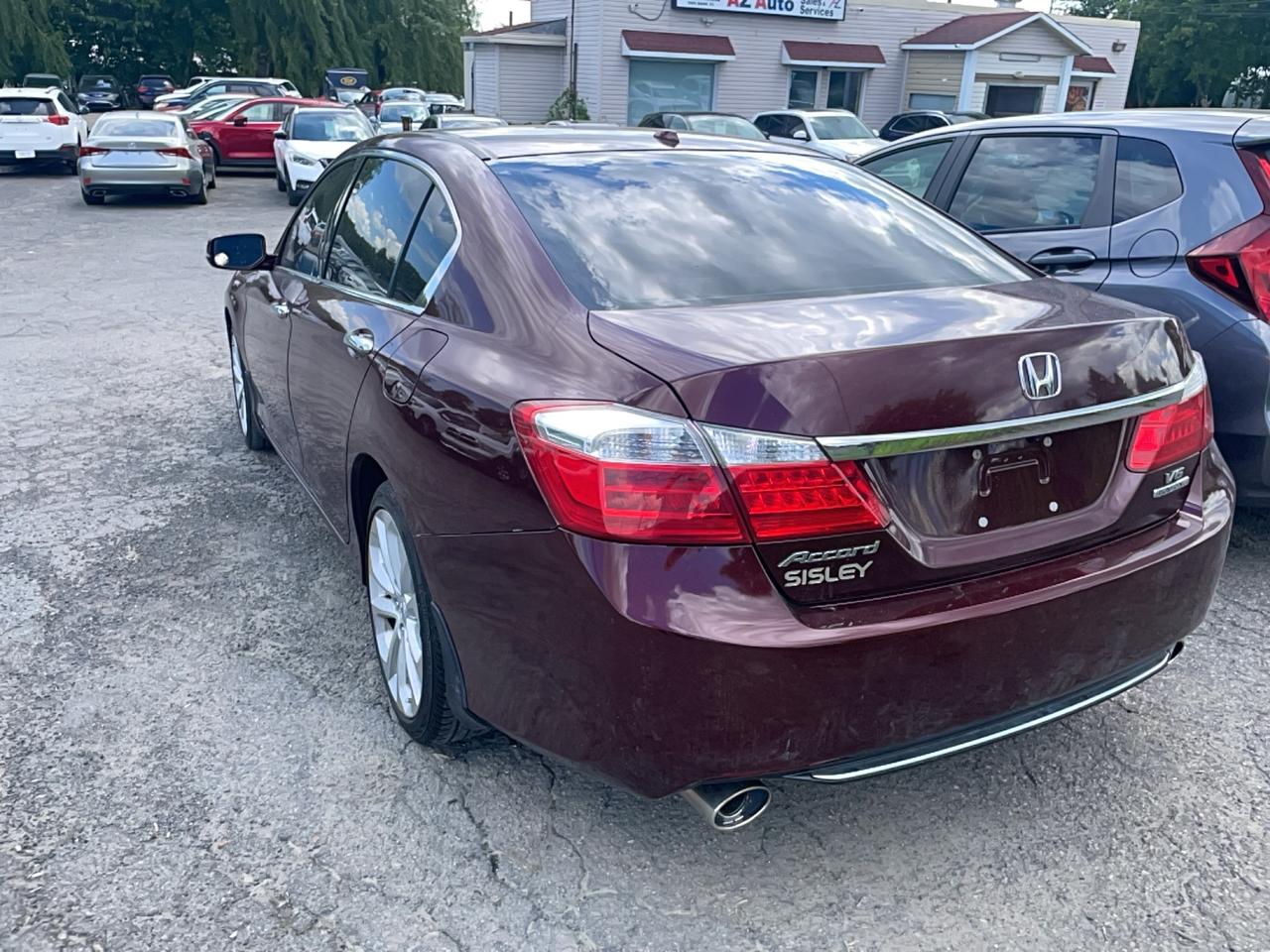 2015 Honda Accord Touring Photo