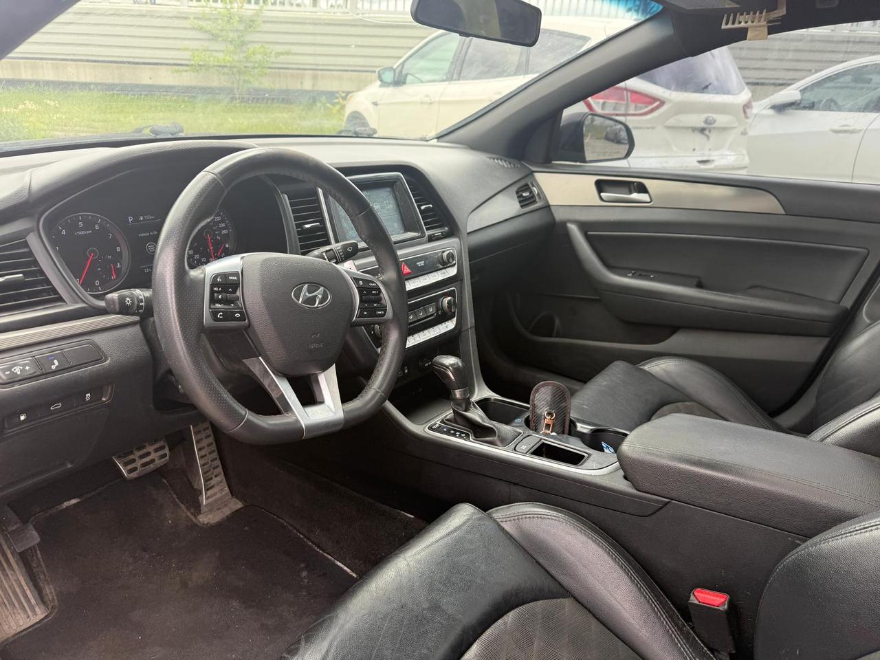 2019 Hyundai Sonata ESSENTIAL / AUTO / AC / YOU SAFETY YOU SAVE Photo