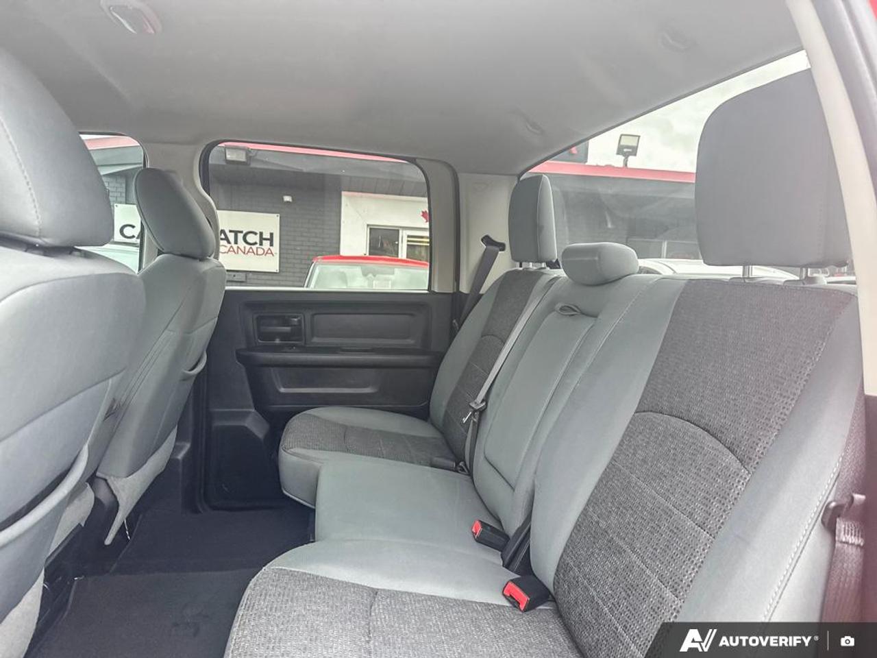 2019 RAM 1500 Classic EXPRESS / NO ACCIDENTS / 4X4 / 5.7L / HTD SEATS Photo