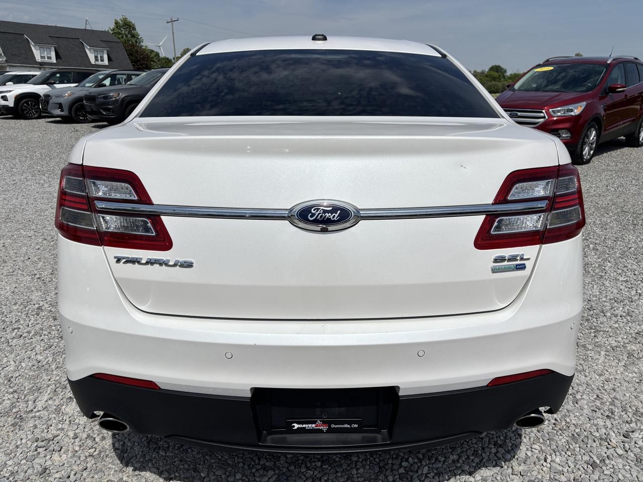 2015 Ford Taurus SEL ~WELL MAINTAINED~ACCIDENT FREE~ Photo